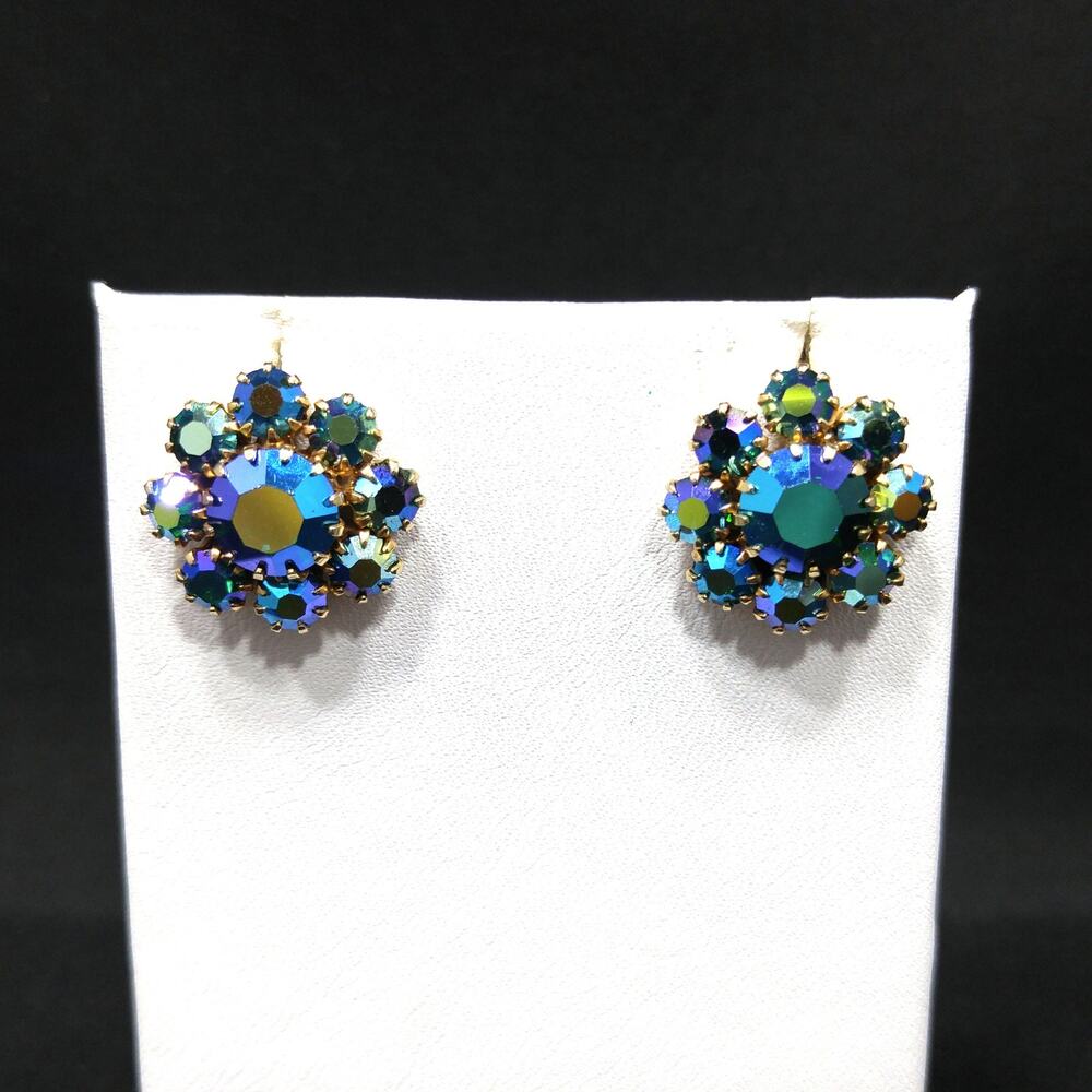 1950s Blue Aurora Borealis Rhinestone Screw Back Earrings Gold Tone Vintage